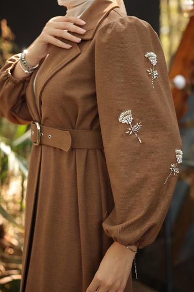 Boncuk İşlemeli Kemerli Camel Kap