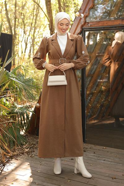 Boncuk İşlemeli Kemerli Camel Kap