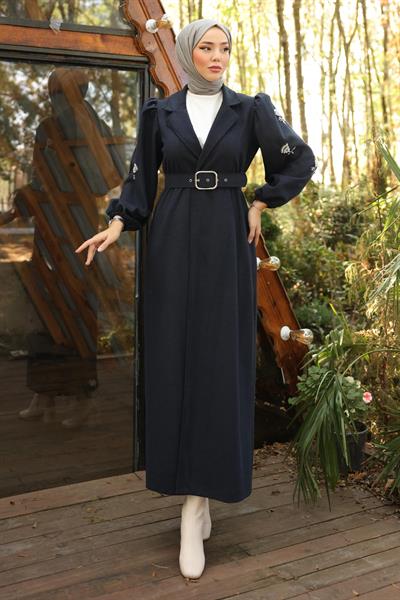 Boncuk İşlemeli Kemerli Lacivert Kap