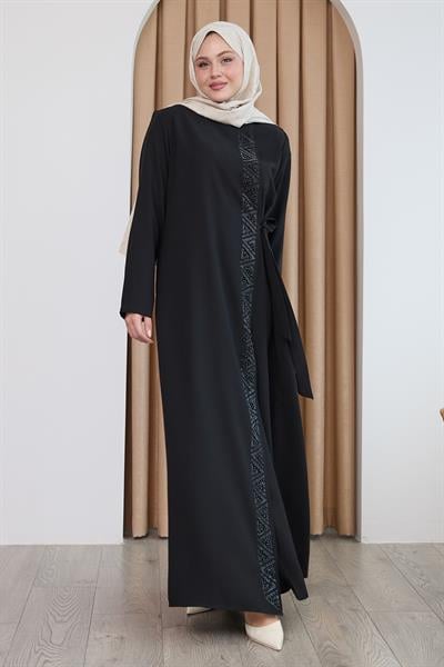 Boydan Üçgen Taşlı Siyah Ferace