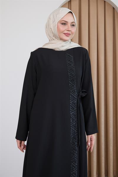 Boydan Üçgen Taşlı Siyah Ferace