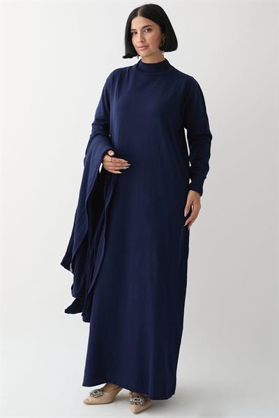 Broş Detay Yelekli Lacivert Triko Takım