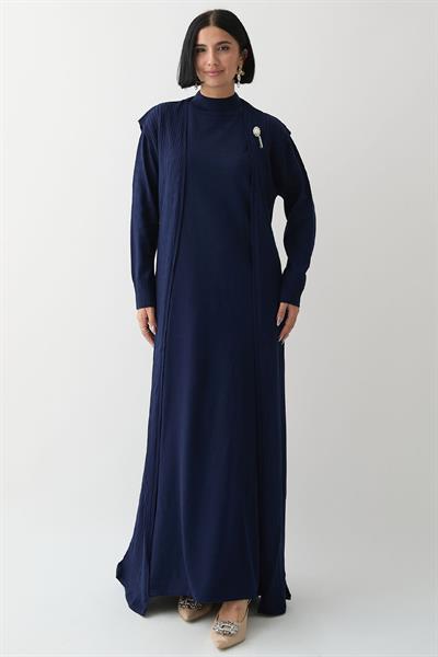 Broş Detay Yelekli Lacivert Triko Takım