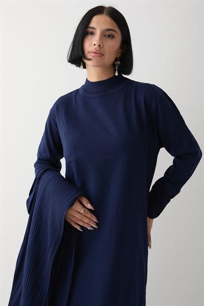 Broş Detay Yelekli Lacivert Triko Takım