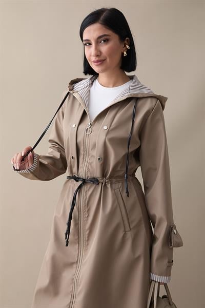 Çakımlı Çizgili Desen Uzun Bej Trençkot