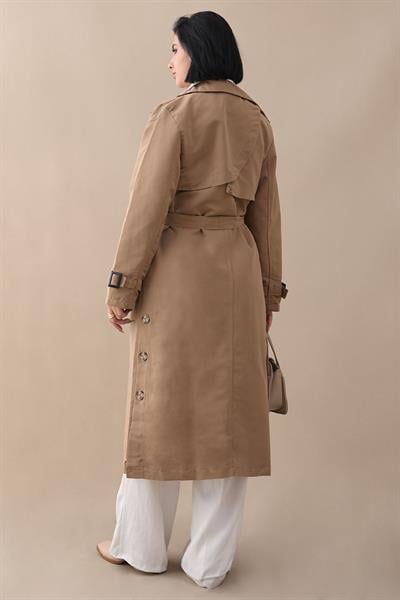 Çapraz Cep Detaylı Bej Trençkot