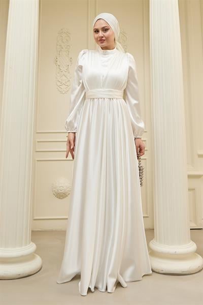 Çapraz Desenli Piliseli Beyaz Saten Elbise