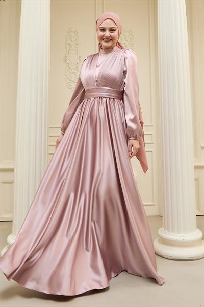 Çapraz Desenli Piliseli Pudra Saten Elbise