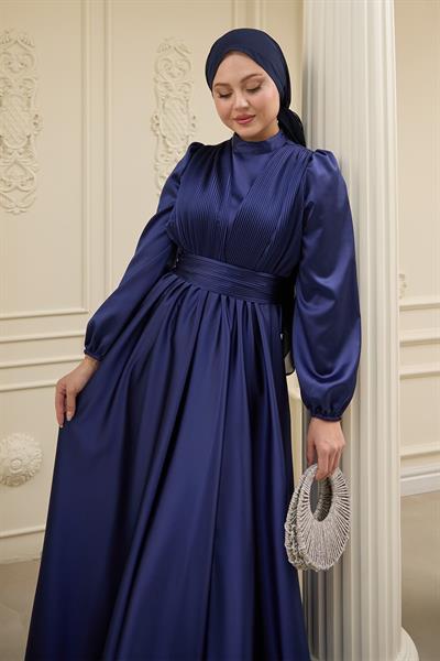 Çapraz Desenli Piliseli Saks Mavisi Saten Elbise