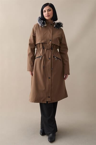 Cebi Fermuarlı Deri Detay İçi Kürklü Kaban - Taba