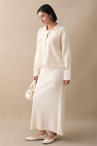 Ceketli Elbiseli Bej Triko Takım