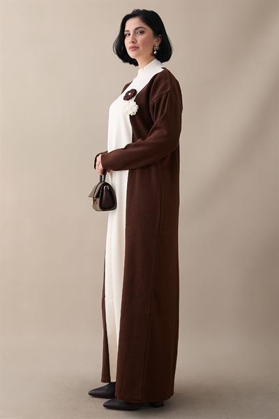 Çiçek Detay Çift Renk Acı Kahve Triko Elbise