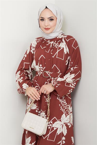 Çiçek ve Şekil Desenli Kırmızı Viskon Elbise
