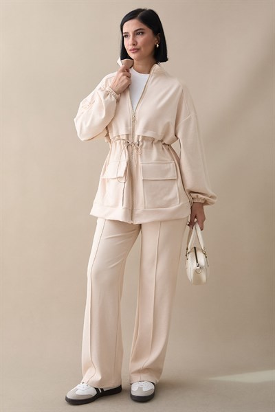 Çift Cep Biyeli Krem Oyşo Takım