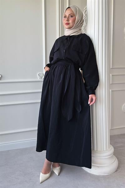 Çift Cepli Balon Kol Siyah Etekli Takım