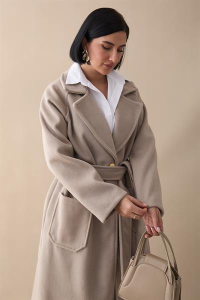 Çift Düğmeli Cepli Kuşaklı Taş Kaşe Kaban