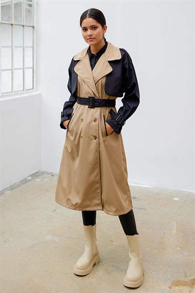 Çift Renk Apolet Detay Lacivert Trençkot