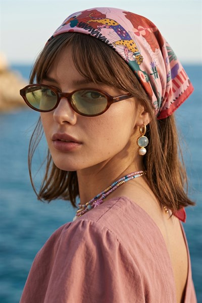 Çizgi Motif Desenli Koyu Pembe Bandana Fular 50x50
