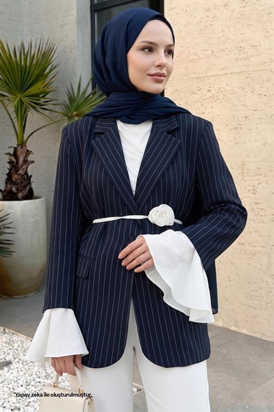 Çizgili Kolları Volanlı Lacivert Blazer Ceket