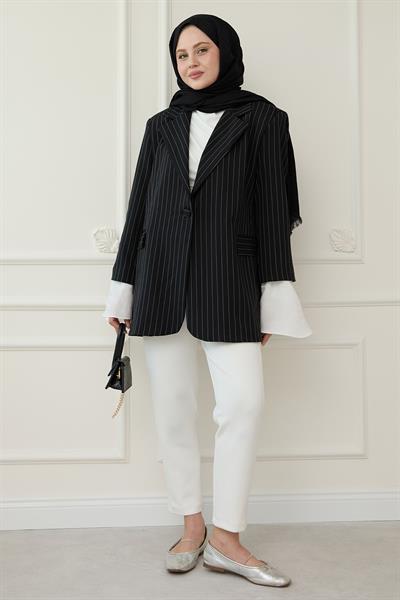 Çizgili Kolları Volanlı Siyah Blazer Ceket