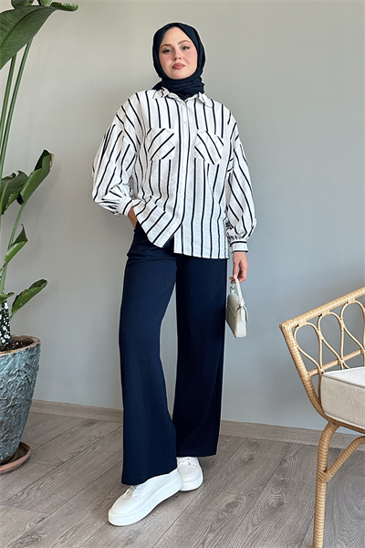 Çizgili Salaş Beyaz Gömlek