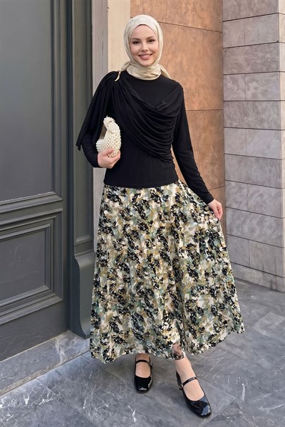 Desenli Etekli Bej Yoryo Takım