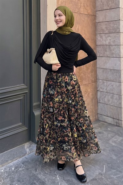Desenli Etekli Siyah Yoryo Takım