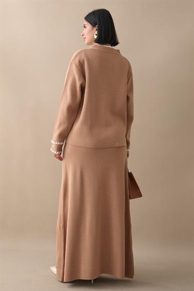 Dikiş Detay Etekli Camel Triko Takım