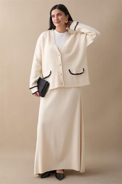 Dikiş Detay Etekli Ekru Triko Takım