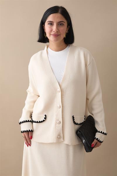 Dikiş Detay Etekli Ekru Triko Takım