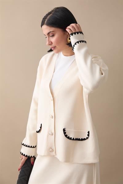 Dikiş Detay Etekli Ekru Triko Takım