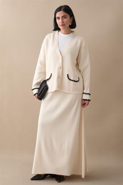 Dikiş Detay Etekli Ekru Triko Takım