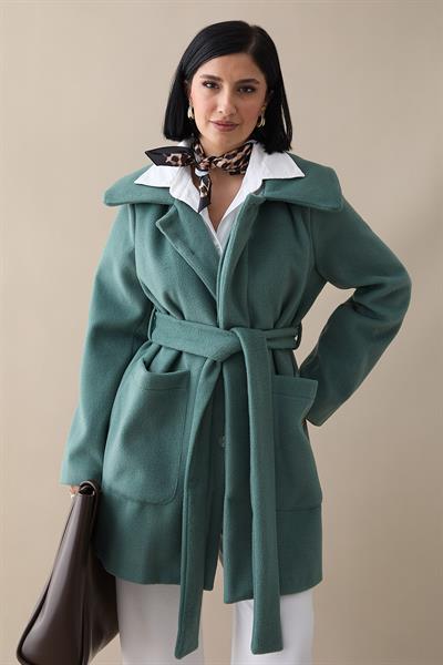 Düğme Detaylı Astarlı Mint Kısa Kaban