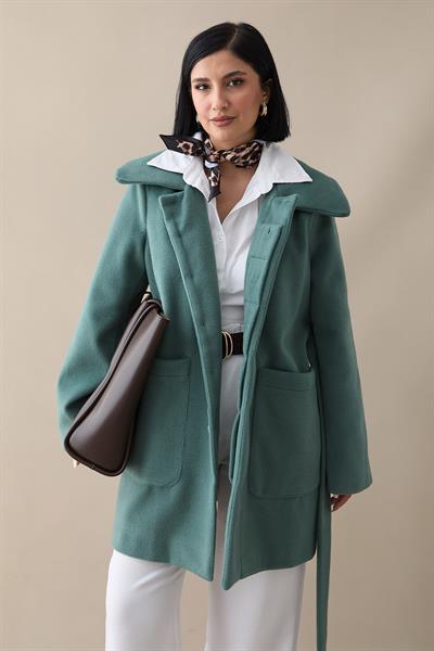 Düğme Detaylı Astarlı Mint Kısa Kaban