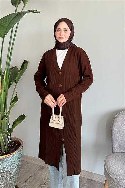 Düğmeli Fitilli Uzun Acı Kahve Triko Hırka