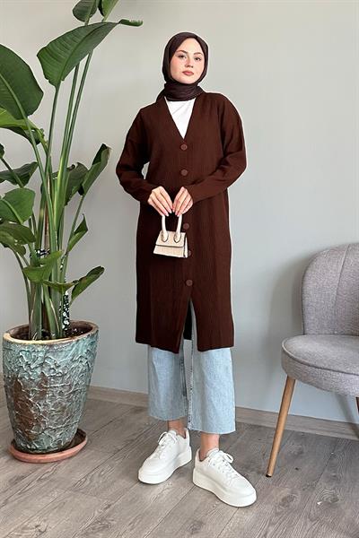 Düğmeli Fitilli Uzun Acı Kahve Triko Hırka