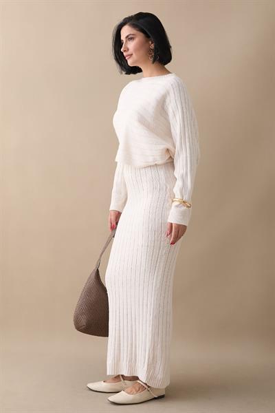 Elbiseli Kısa Kazak Ekru Triko Takım