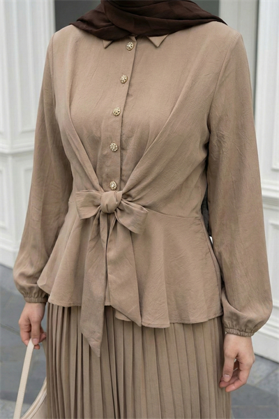 Eteği Piliseli Taş Takım