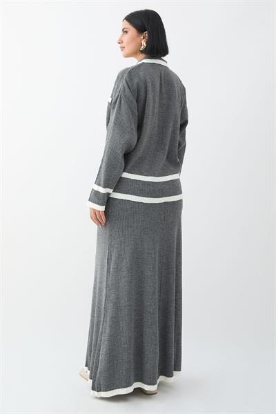 Etek Ucu Şeritli Hırkalı Antrasit Triko Takım