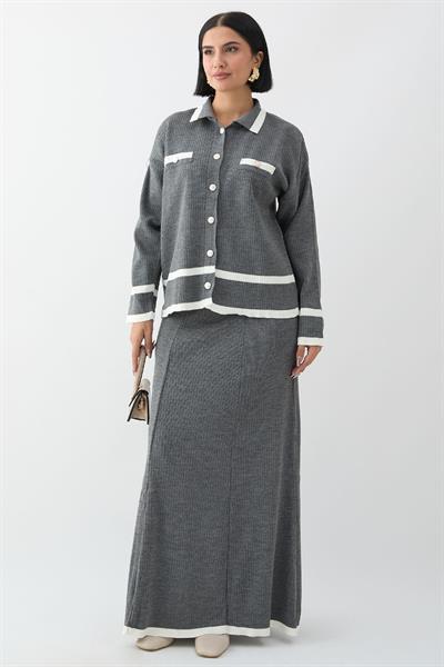 Etek Ucu Şeritli Hırkalı Antrasit Triko Takım