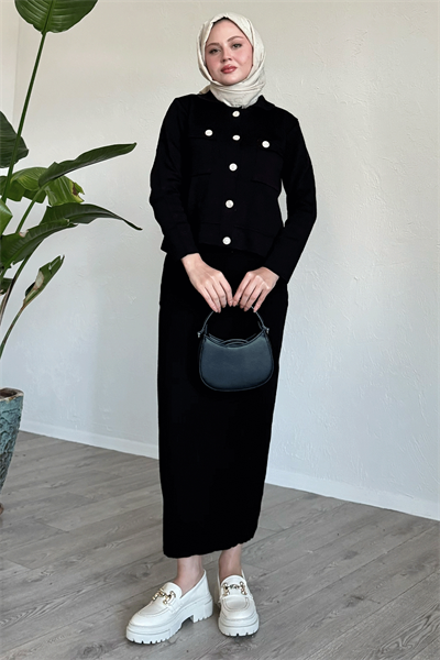 Etekli Ceketli Siyah Takım