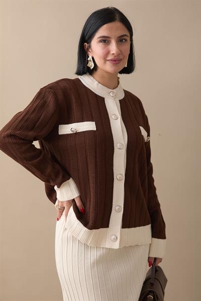 Etekli Hırkalı Acı Kahve Triko Takım