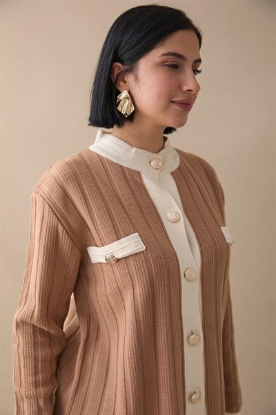 Etekli Hırkalı Camel Triko Takım