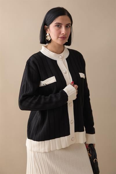 Etekli Hırkalı Siyah Triko Takım