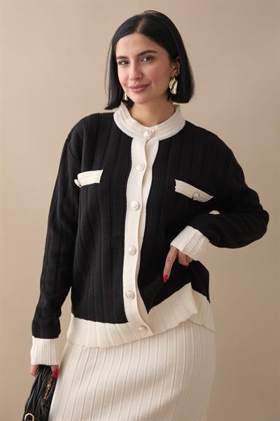 Etekli Hırkalı Siyah Triko Takım