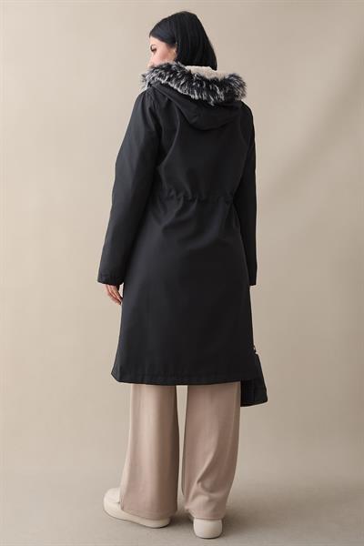 Fermuar Detay Kürklü Kaban - Siyah