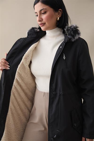 Fermuar Detay Kürklü Kaban - Siyah