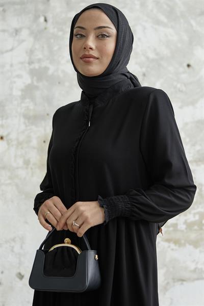 Fırfır Patlı Asimetrik Kesim Siyah Ferace