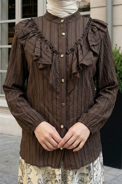 Fırfır Yaka Acı Kahve Gömlek