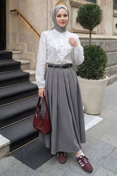 Fırfır Yaka Beyaz Gömlek